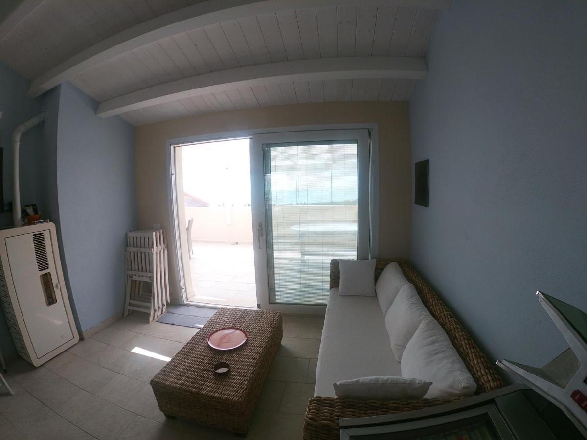 Apartmán Fronte Mare S'Arena Scoada Putzu Idu Exteriér fotografie