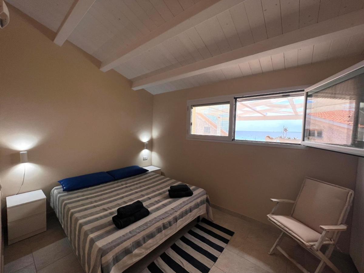 Apartmán Fronte Mare S'Arena Scoada Putzu Idu Exteriér fotografie